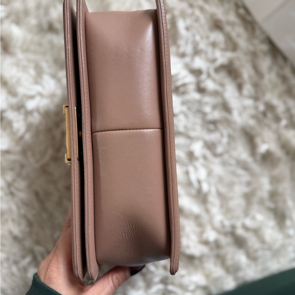 Chanel Lambskin Boy Bag - good condition - Picture 3 of 11